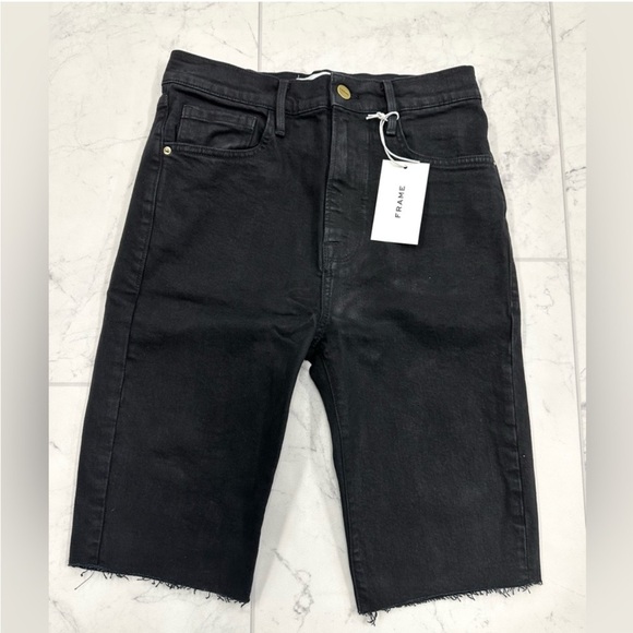 FRAME Le Vintage Bermuda Frayed Denim Shorts - Picture 5 of 7